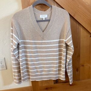 Banana Republic Beige and White Striped V-Neck Sweater